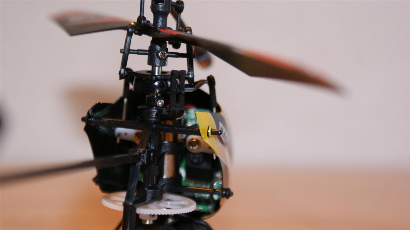 Hobbyking FP100 Micro Helicopter (5).jpg