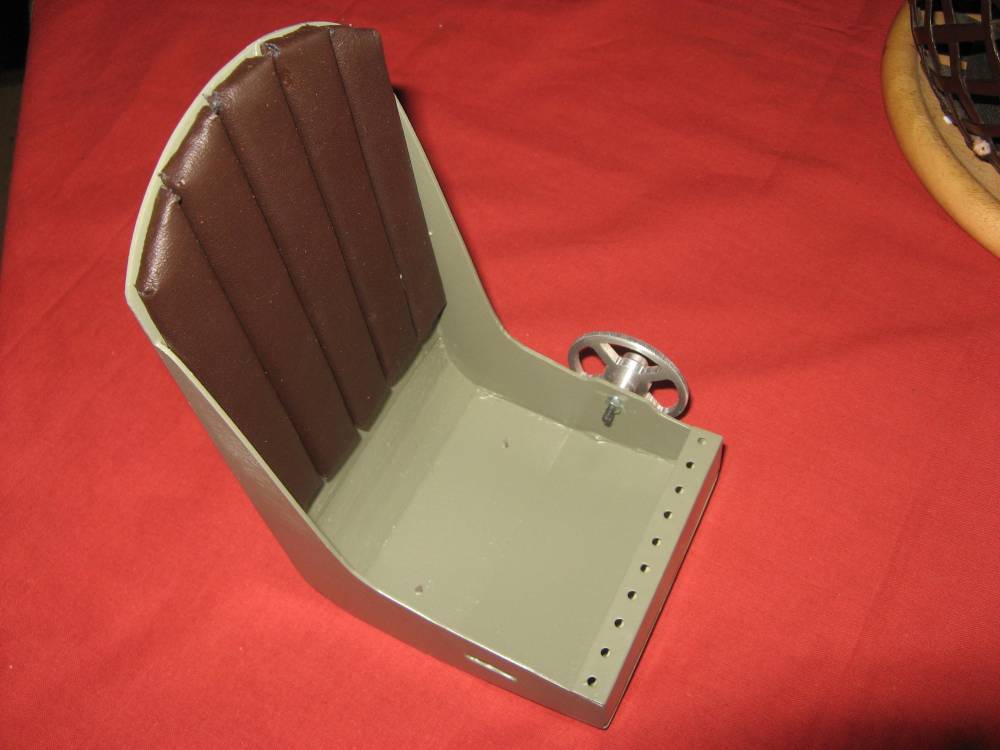 phpu3CjdDAM chair.jpg