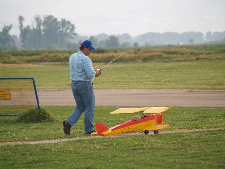 scale fly-in 2011   008.jpg