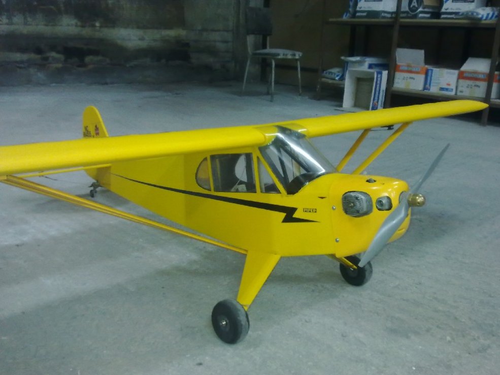 Piper Cub 82.jpg