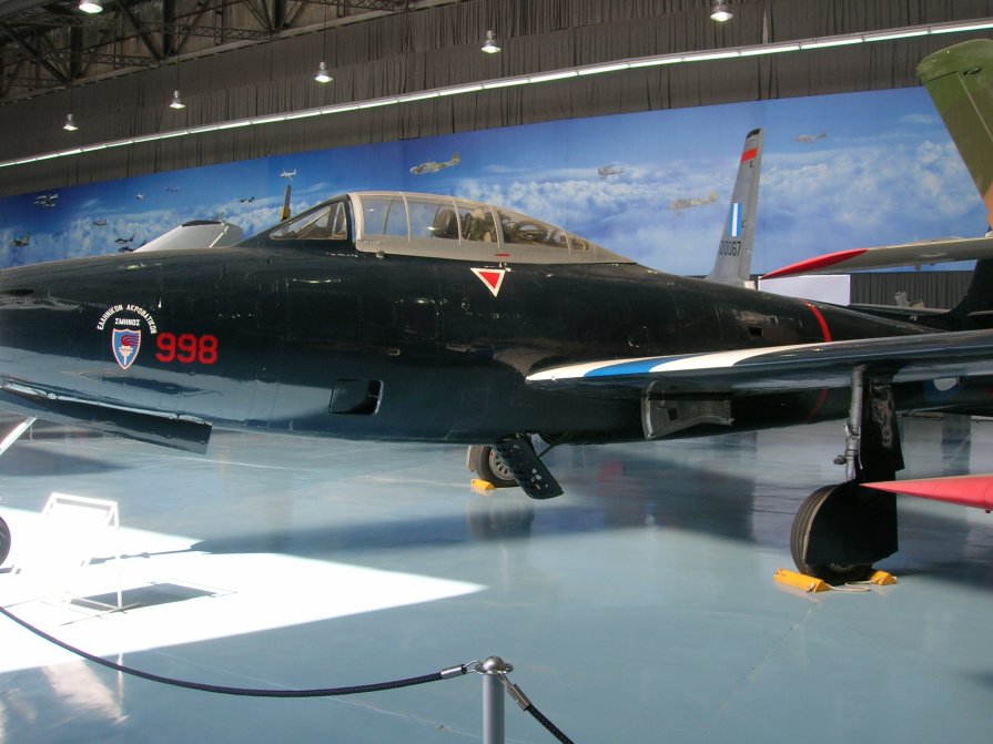 F-84G Thunderjet.jpg