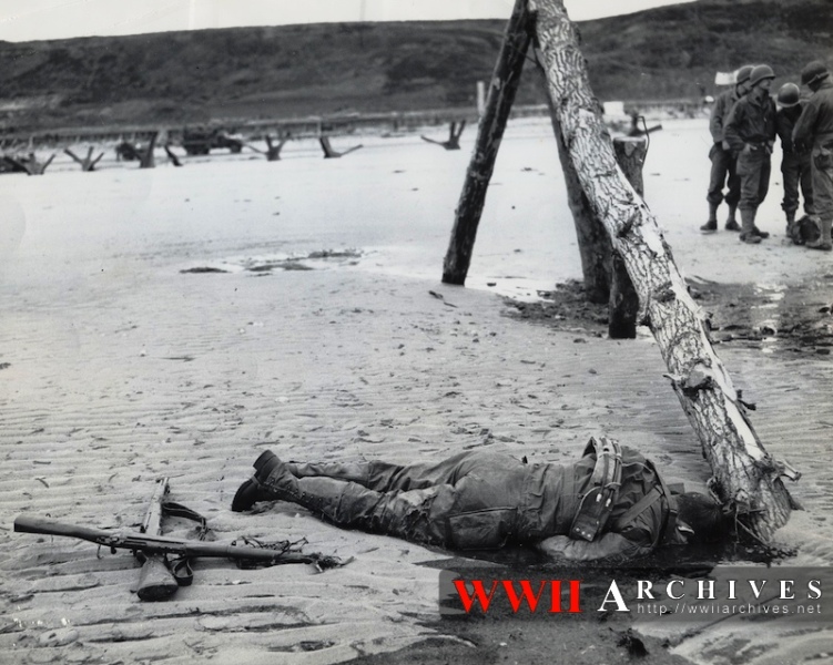 omaha beach d day.jpg