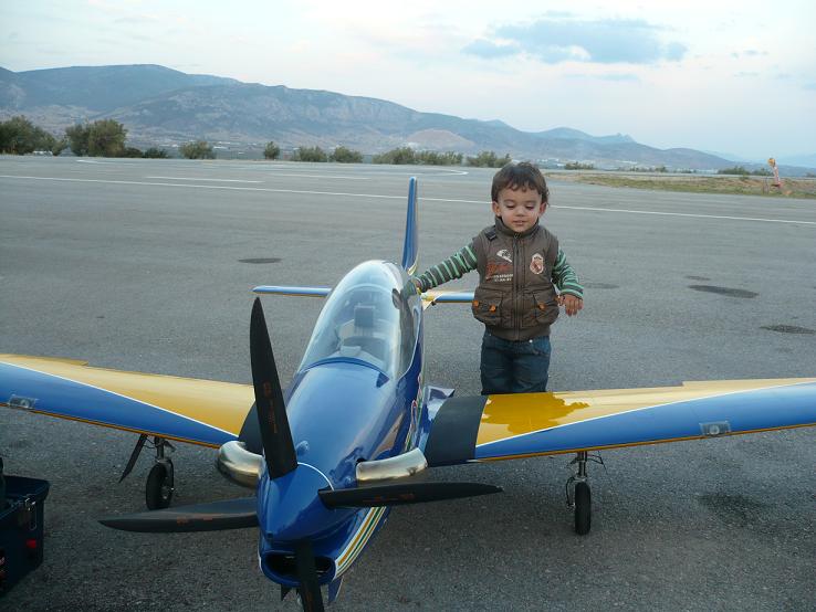 sofos junior approve plane to fly.JPG